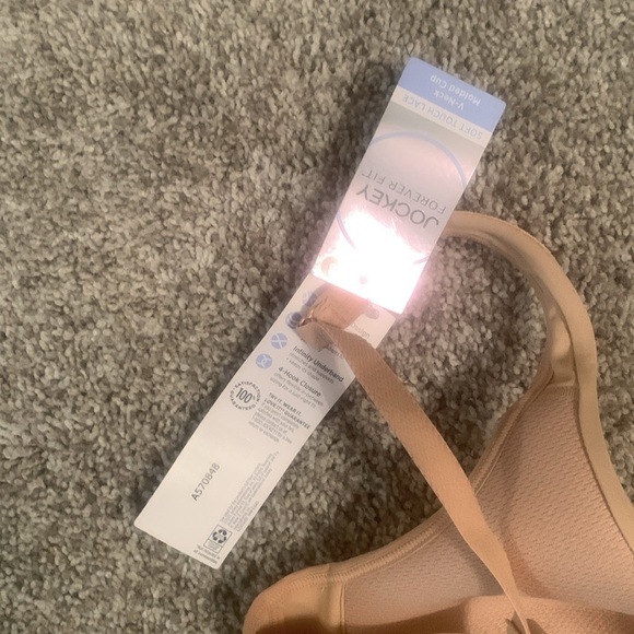 NWT Jockey Forever Fit Bra. - Picture 3 of 3